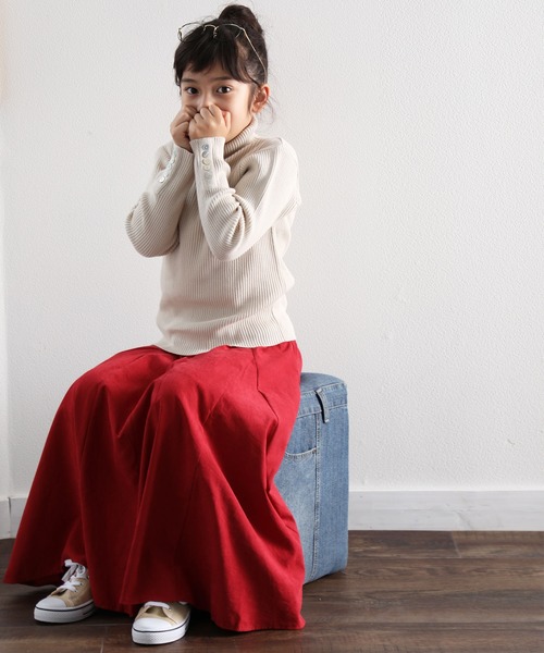 classicalelf（クラシカルエルフ）の「キッズ 袖シェルボタン付きタートルネックリブニット(長袖)（ニット/セーター・キッズ・ブラック/ベージュ/アイボリー/モカ・130/140/150）」の14枚目の写真