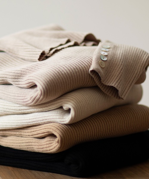 classicalelf（クラシカルエルフ）の「キッズ 袖シェルボタン付きタートルネックリブニット(長袖)（ニット/セーター・キッズ・ブラック/ベージュ/アイボリー/モカ・130/140/150）」の5枚目の写真