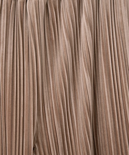 LOWRYS FARM(ローリーズファーム)の「relaxベロアプリーツパンツ 918769(その他パンツ・レディース・ホワイト/ホワイト系その他/グレー/グレー系その他/ブルー/ピンク/ピンク系その他/ブルー系その他/ベージュ/ブラウン系その他/ブルー系その他2・FREE)」の12枚目の写真