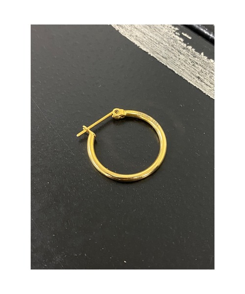 Pledge(プレッジ)の「『Pledge(プレッジ)』フープ ピアス(ソロ)(ピアス(片耳用)・メンズ・ゴールド/ブラック/シルバー・FREE)」の1枚目の写真