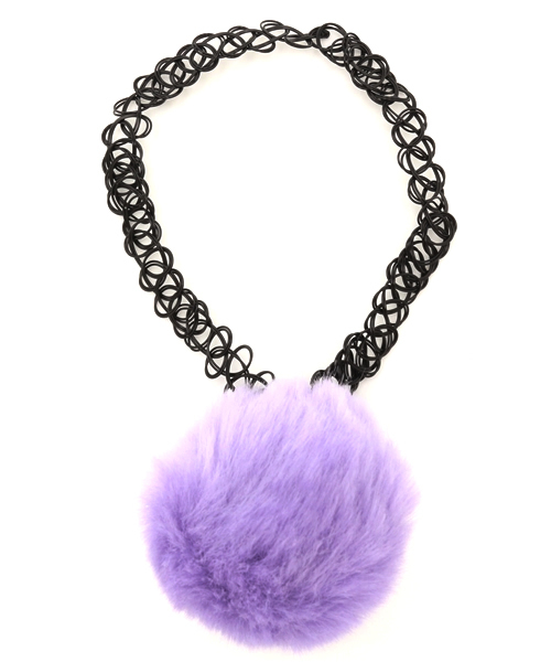 WEGO（ウィゴー）の「WEGO/ポンポンタトゥチョーカー（ネックレス・レディース・ホワイト/ブラック/パープル/ピンク・FREE）」の4枚目の写真