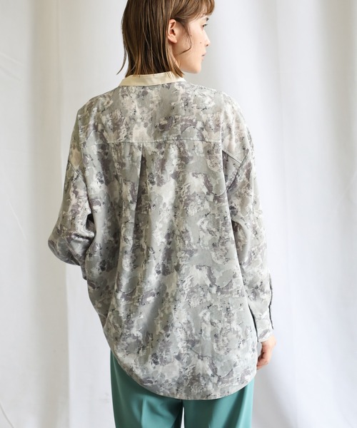 select MOCA(セレクトモカ)の「2021 SS スタンドカラーニュアンス柄シャツ(シャツ/ブラウス・レディース・ブルー/グリーン/ピンクベージュ・FREE)」の12枚目の写真