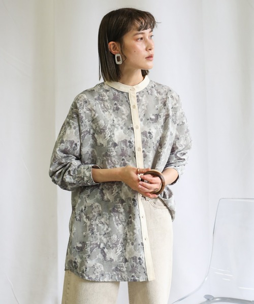 select MOCA(セレクトモカ)の「2021 SS スタンドカラーニュアンス柄シャツ(シャツ/ブラウス・レディース・ブルー/グリーン/ピンクベージュ・FREE)」の14枚目の写真