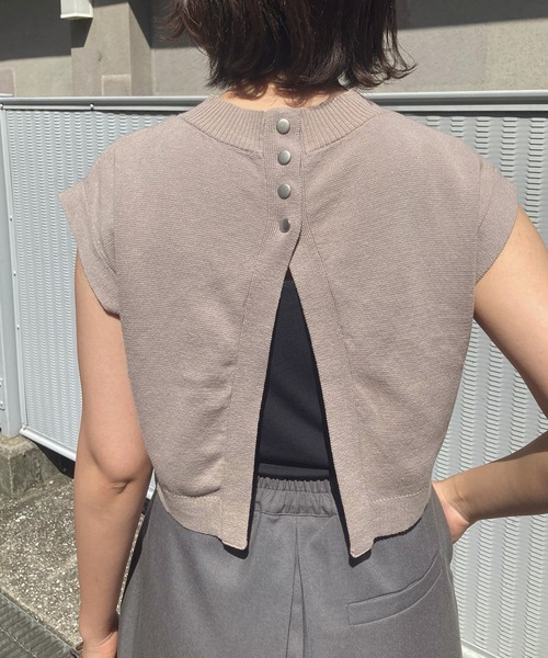 &g'aime(アンジェム)の「【&g'aime】ミラノリブニットショートベスト(ベスト・レディース・ライトグレー/ブラック/カーキ/グレイッシュベージュ・FREE)」の12枚目の写真