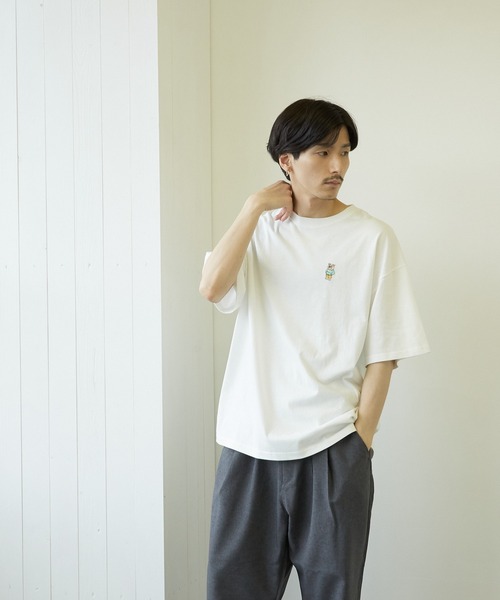 VIBGYOR(ヴィブジョー)の「【VIBGYOR BY AS】フロント刺繍バックプリントTEE(RE)(Tシャツ/カットソー・メンズ・ホワイト/ブルー/ブラック系その他・MEDIUM/LARGE)」の8枚目の写真