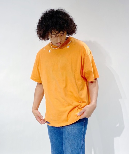 Oriens JOURNAL STANDARD（オリエンス ジャーナルスタンダード）の「[ユニセックス]ダメージルーズTシャツ（Tシャツ/カットソー・メンズ・ホワイト/パープル/オレンジ/ブラック系その他・MEDIUM/LARGE）」の4枚目の写真