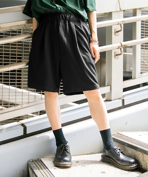 Adoon plain（アドーンプレーン）の「【Adoon plain】ナシジワイドハーフパンツ（その他パンツ・メンズ・ブラック/オフホワイト・MEDIUM/SMALL/LARGE）」の2枚目の写真