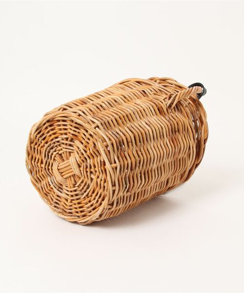 Te chichi(テチチ)の「BAGMATI丸カゴBAG(かごバッグ・レディース・ベージュ・フリ-)」の2枚目の写真