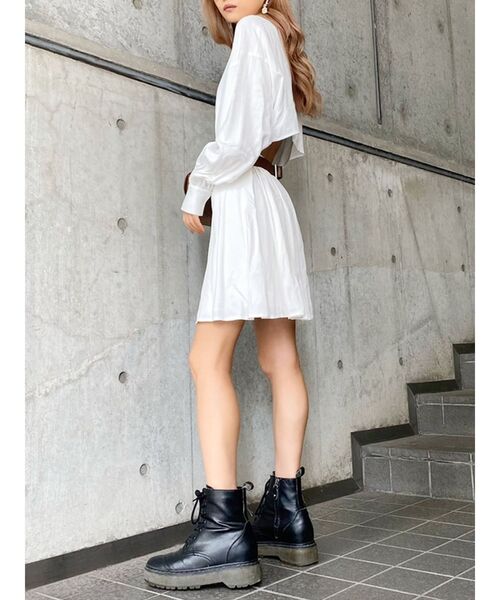 GYDA（ジェイダ）の「バックオープンシャツワンピース（ワンピース・レディース・ブラック/オフホワイト・FREE）」の15枚目の写真