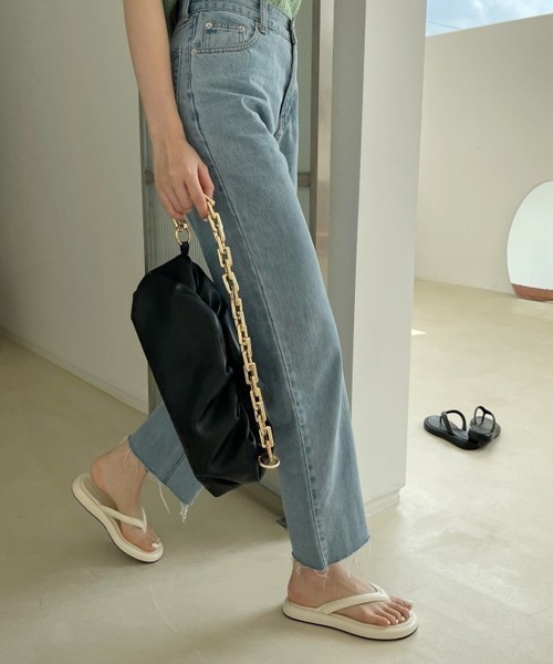 HALEY PESCA（ヘーリーペスカ）の「HALEY PESCA/ラウンドトゥ 厚底トングサンダル（サンダル・レディース・ブラウン/ブラック/ホワイト/アイボリー・36/38/37/39）」の19枚目の写真