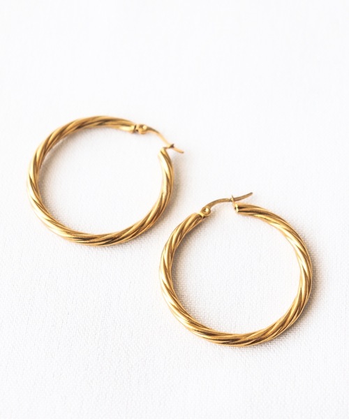 MIXTO（ミスト）の「ステンレス フープピアス（ピアス（両耳用）・レディース・ゴールド/シルバー・ONE SIZE）」の4枚目の写真