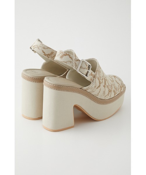 SLY(スライ)の「COVERED CANVAS WEDGE SANDAL サンダル(サンダル・レディース・マルチ/ブラック・LARGE/SMALL/MEDIUM)」の13枚目の写真
