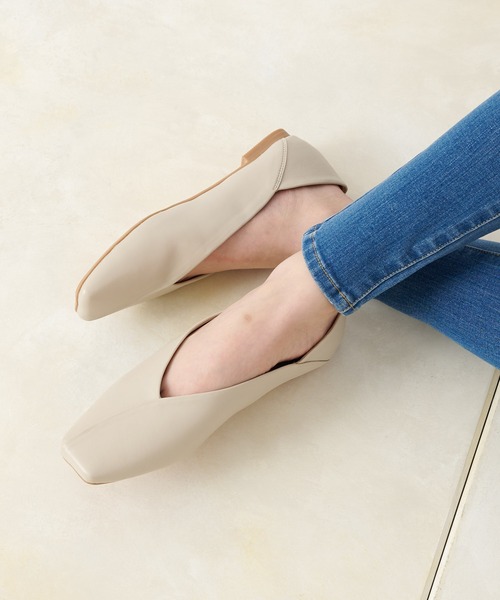 COLONY 2139（コロニートゥーワンスリーナイン）の「【マカロンFoot】切替パンプス/バブーシュ（パンプス・レディース・ブラック/アイボリー/モカ・23cm/24cm/25cm）」の15枚目の写真