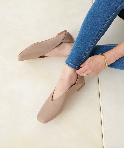 COLONY 2139（コロニートゥーワンスリーナイン）の「【マカロンFoot】切替パンプス/バブーシュ（パンプス・レディース・ブラック/アイボリー/モカ・23cm/24cm/25cm）」の20枚目の写真