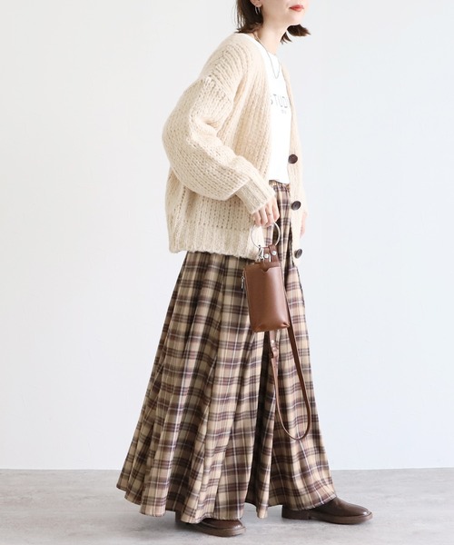 reca(レカ)の「チェックロングスカート(スカート・レディース・パープル系その他/ネイビー系/マスタード/ベージュ/グリーン・FREE)」の18枚目の写真