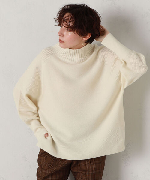 NOLLEY’S（ノーリーズ）の「◇【WEB限定カラーあり】CHESS ハイネックプルオーバーニット（ニット/セーター・レディース・オフホワイト/グリーン/オリーブ/ミント/ブルー/イエロー/ベビーピンク・38）」の8枚目の写真