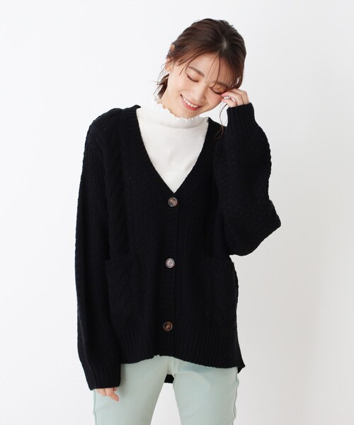 SHOO・LA・RUE(シューラルー)の「◆ざっくりカノコケーブルカーディガン(カーディガン/ボレロ・レディース・ライトブルー/ダークグリーン/アイボリー/サンドベージュ/マスタード/グレー系その他/ライトパープル/ダークブラウン系3/レモンイエロー/ライトグリーン/ライトグレー/ブラック・00)」の3枚目の写真