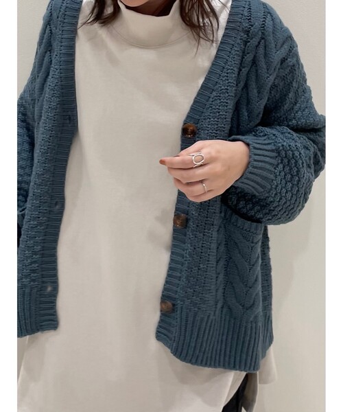 SHOO・LA・RUE(シューラルー)の「◆ざっくりカノコケーブルカーディガン(カーディガン/ボレロ・レディース・ライトブルー/ダークグリーン/アイボリー/サンドベージュ/マスタード/グレー系その他/ライトパープル/ダークブラウン系3/レモンイエロー/ライトグリーン/ライトグレー/ブラック・00)」の17枚目の写真