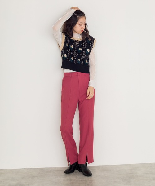 w closet(ダブルクローゼット)の「前スリットセミフレアパンツ(その他パンツ・レディース・ブラック/カーキ/グリーン/ピンク系その他・S/M)」の6枚目の写真