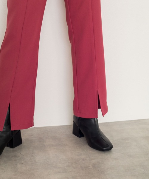 w closet(ダブルクローゼット)の「前スリットセミフレアパンツ(その他パンツ・レディース・ブラック/カーキ/グリーン/ピンク系その他・S/M)」の12枚目の写真