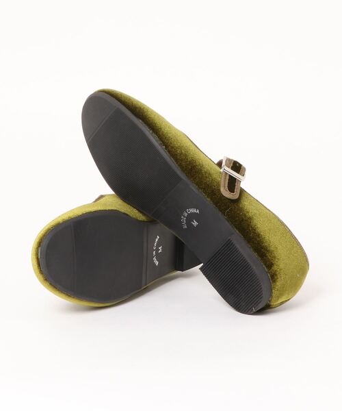 Lugnoncure（ルノンキュール）の「ストラップパンプス（パンプス・レディース・ブラック/パープル/グリーン・MEDIUM/LARGE）」の5枚目の写真