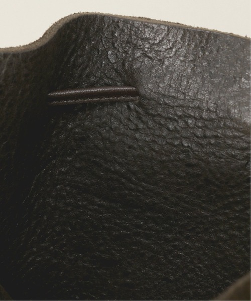 JOURNAL STANDARD SELECT(ジャーナルスタンダードセレクト)の「【ARTS&CRAFTS/アーツアンドクラフツ】別注 KUDU DROP SHAPE POUCH S(ショルダーバッグ・メンズ・ブラウン/ベージュ・FREE)」の3枚目の写真