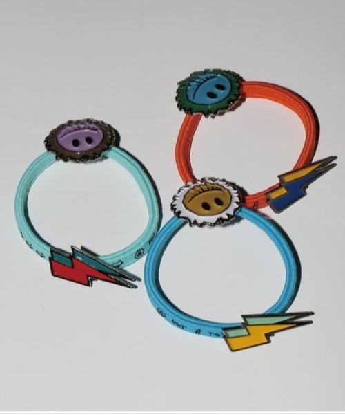MISTERCHILD（ミスターチャイルド）の「MISTERCHILD/ミスターチャイルド/Smile Bracelet(3COL)（ブレスレット・メンズ・パープル/イエロー/ブルー・FREE）」の8枚目の写真