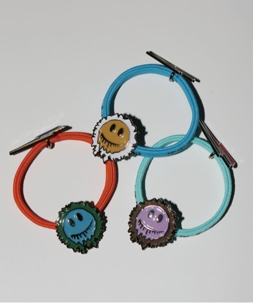 MISTERCHILD（ミスターチャイルド）の「MISTERCHILD/ミスターチャイルド/Smile Bracelet(3COL)（ブレスレット・メンズ・パープル/イエロー/ブルー・FREE）」の9枚目の写真