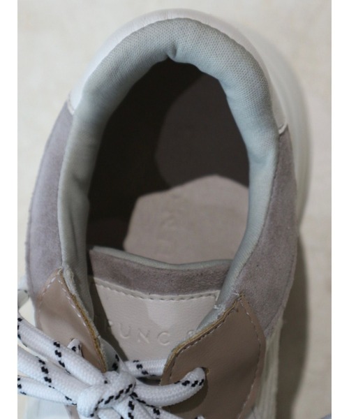 TRUNC（トランクエイティーエイト）の「Multi Fabric Sneaker（スニーカー・レディース・ベージュ・SMALL/MEDIUM/LARGE）」の15枚目の写真
