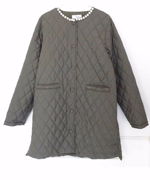 M y u（ミュー）の「襟パール中綿キルティングライトコート（ダウンジャケット/コート・レディース・ブラック/カーキ・FREE）」の12枚目の写真