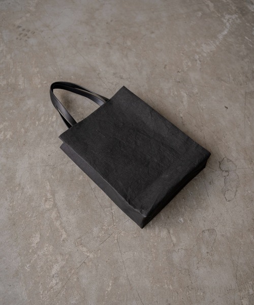 Utusiyo(ウツシヨ)の「bag 厚葉嚢(ショルダーバッグ・メンズ・ブラック・FREE)」の14枚目の写真