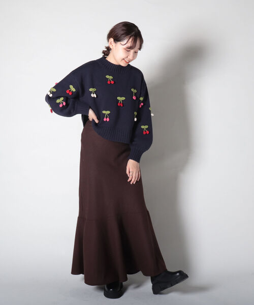 fredy emue(フレディエミュ)の「バイアスマーメイドスカート(スカート・レディース・ブラウン/ベージュ系その他/ブラック系その他・36/38)」の17枚目の写真