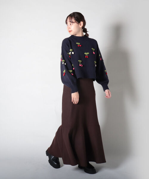 fredy emue(フレディエミュ)の「バイアスマーメイドスカート(スカート・レディース・ブラウン/ベージュ系その他/ブラック系その他・36/38)」の11枚目の写真