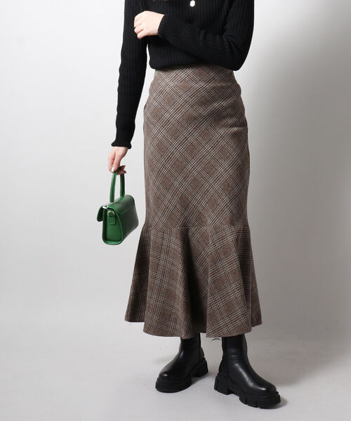 fredy emue(フレディエミュ)の「バイアスマーメイドスカート(スカート・レディース・ブラウン/ベージュ系その他/ブラック系その他・36/38)」の20枚目の写真