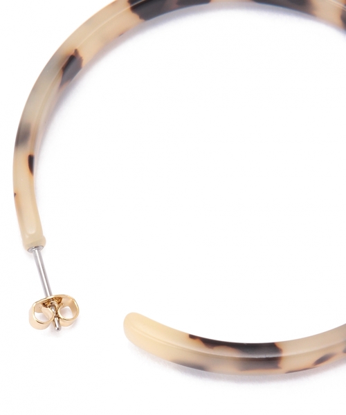 green label relaxing（グリーンレーベルリラクシング）の「GC マーブルフープ/ピアス（ピアス（両耳用）・レディース・オフホワイト・フリー）」の4枚目の写真