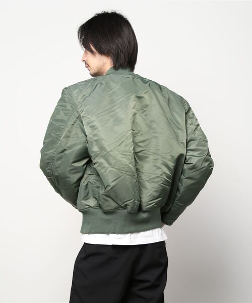 C.E.L.STORE(セルストア)の「U.S MILITARY / ユーエスミリタリ VALLEY APPAREL MA-1 USAF FLIGHT JACKET 米国製(MA-1・メンズ・オリーブ・X-LARGE/LARGE)」の4枚目の写真