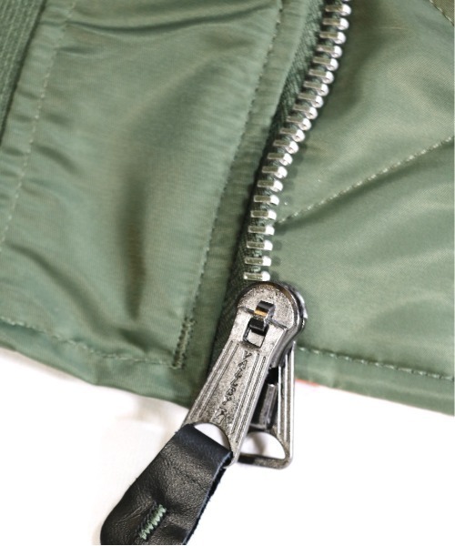 C.E.L.STORE(セルストア)の「U.S MILITARY / ユーエスミリタリ VALLEY APPAREL MA-1 USAF FLIGHT JACKET 米国製(MA-1・メンズ・オリーブ・X-LARGE/LARGE)」の12枚目の写真