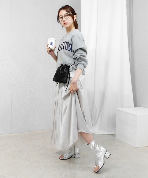 alala（アララ）の「フェイクレザーブーサン（ブーツ・レディース・ブラック/アイボリー/シルバー・LL/S/M/L）」の14枚目の写真