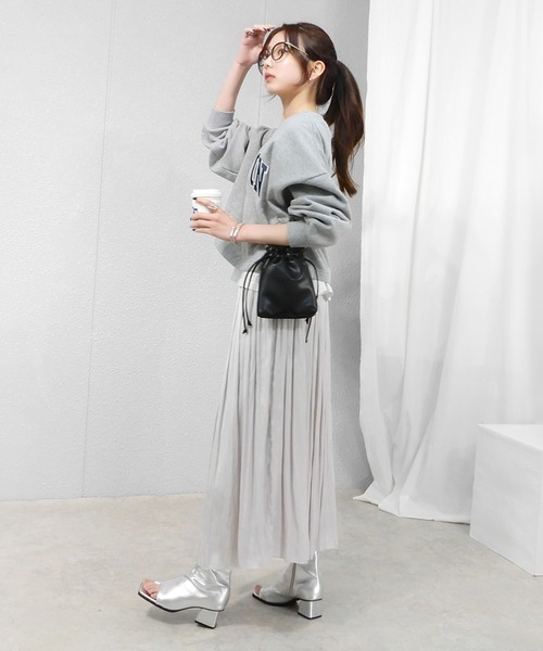 alala（アララ）の「フェイクレザーブーサン（ブーツ・レディース・ブラック/アイボリー/シルバー・LL/S/M/L）」の13枚目の写真