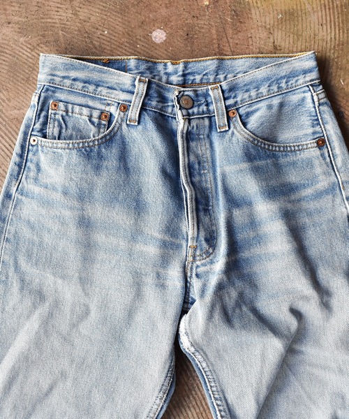 NIKE（ナイキ）の「【ヴィンテージ古着】Y2K Levi's / リーバイス 501 デニムパンツ ユーロリーバイス（デニムパンツ・メンズ・ブルー・29）」の12枚目の写真