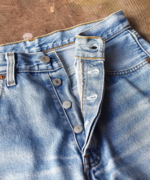NIKE（ナイキ）の「【ヴィンテージ古着】Y2K Levi's / リーバイス 501 デニムパンツ ユーロリーバイス（デニムパンツ・メンズ・ブルー・29）」の15枚目の写真