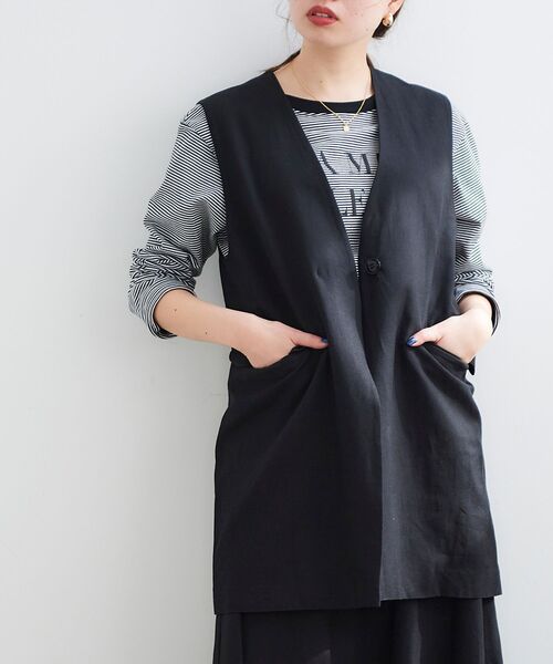 le.coeur blanc（ルクールブラン）の「麻ブレンドロングジレ（ベスト・レディース・ブラック/ベージュ・38）」の2枚目の写真