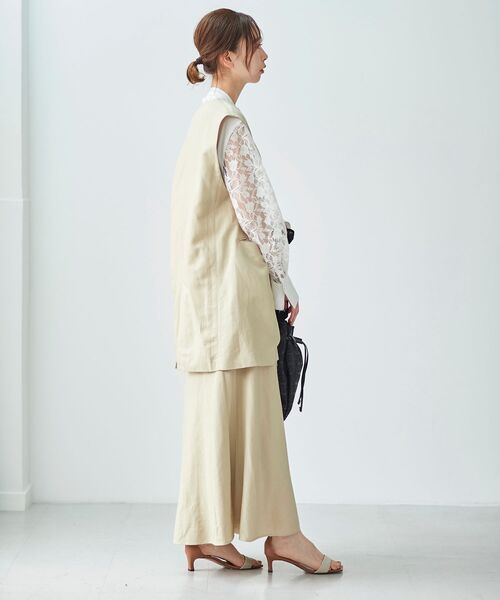 le.coeur blanc（ルクールブラン）の「麻ブレンドロングジレ（ベスト・レディース・ブラック/ベージュ・38）」の12枚目の写真