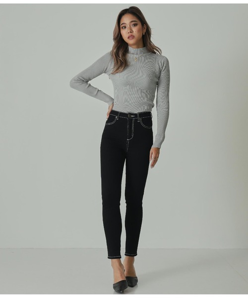 ANAP（アナップ）の「[選べる2タイプ丈]プチハイネックリブトップス（Tシャツ/カットソー・レディース・オフホワイト/グレー/ベージュ/ブルー/ピンク/ブラック・TALL/SHORT）」の17枚目の写真