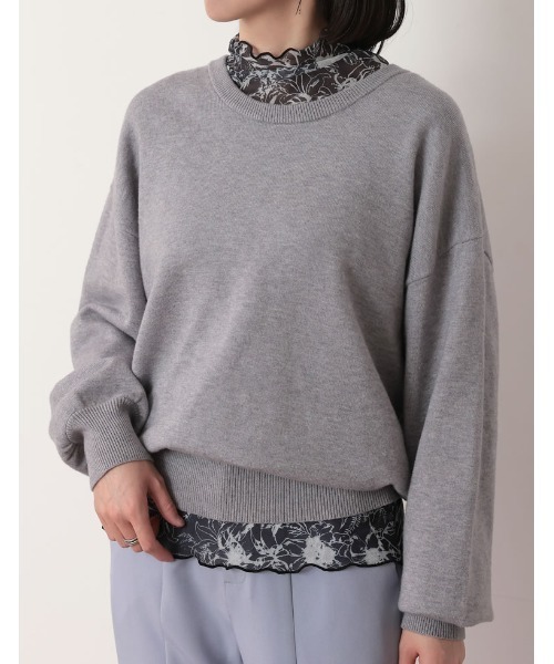 Re:EDIT（リエディ）の「[神山まりあさん着用]フラワープリントチュールネットトップス（Tシャツ/カットソー・レディース・ベージュ/ブルー/チャコールグレー・LARGE/MEDIUM）」の9枚目の写真