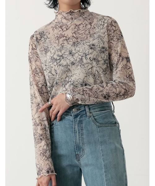 Re:EDIT（リエディ）の「[神山まりあさん着用]フラワープリントチュールネットトップス（Tシャツ/カットソー・レディース・ベージュ/ブルー/チャコールグレー・LARGE/MEDIUM）」の22枚目の写真