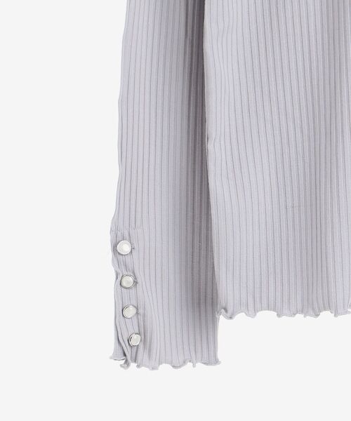 MAJESTIC LEGON（マジェスティックレゴン）の「袖ボタンメロウトップス（Tシャツ/カットソー・レディース・アイボリー/ライトグレー/ブラック・MEDIUM）」の10枚目の写真