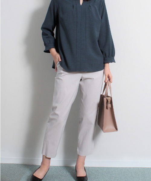 fleur by mint breeze（フルールバイミントブリーズ）の「【M～5L 大きいサイズ】ストレッチ スリット入り 9分丈 パンツ（その他パンツ・レディース・ライトグレー/ネイビー/グリーン・M/L/3L/5L/4L/LL）」の4枚目の写真