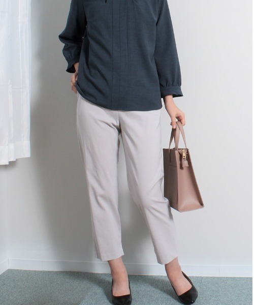 fleur by mint breeze（フルールバイミントブリーズ）の「【M～5L 大きいサイズ】ストレッチ スリット入り 9分丈 パンツ（その他パンツ・レディース・ライトグレー/ネイビー/グリーン・M/L/3L/5L/4L/LL）」の5枚目の写真