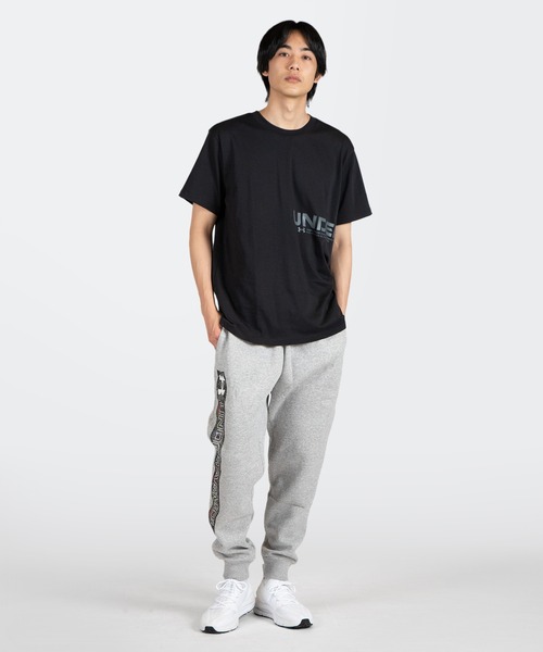 UNDER ARMOUR(アンダーアーマー)の「UAヘビーウエイト チャージドコットン ショートスリーブ Tシャツ ワードマーク(トレーニング/メンズ)(Tシャツ/カットソー・メンズ・ホワイト/ブラック・XL/L/S/M/3XL/XXL)」の5枚目の写真